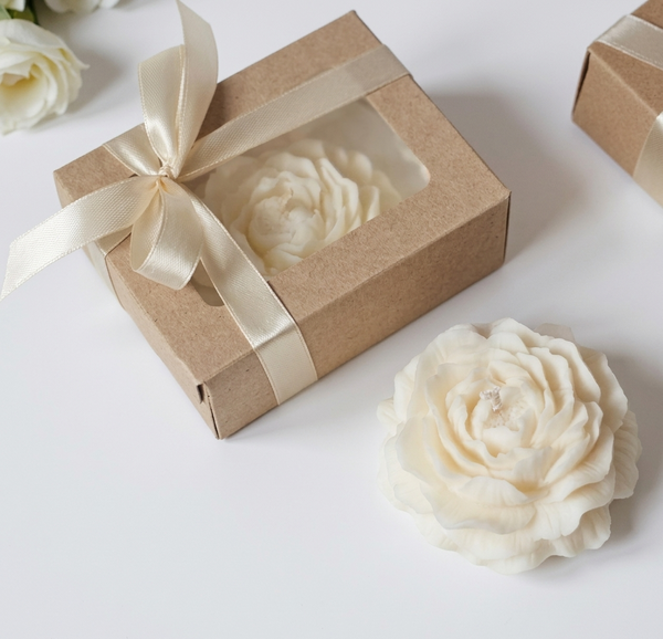 Colección Peonía: Velitas Souvenir para Eventos Elegantes