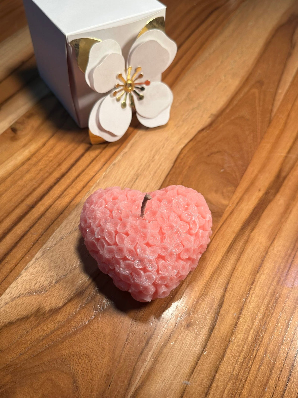 Línea Corazón: Aroma Floral para tu Vela de Altar